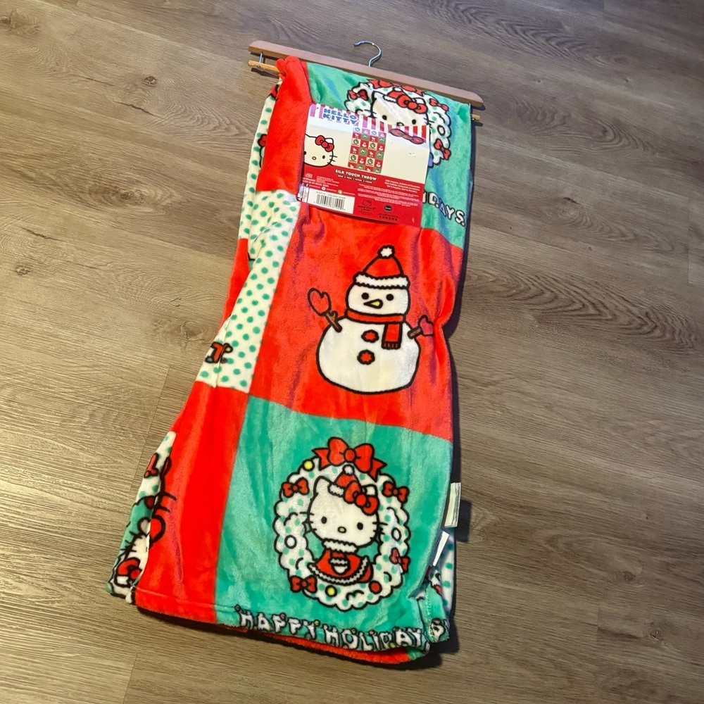 Christmas Hello Kitty Blanket